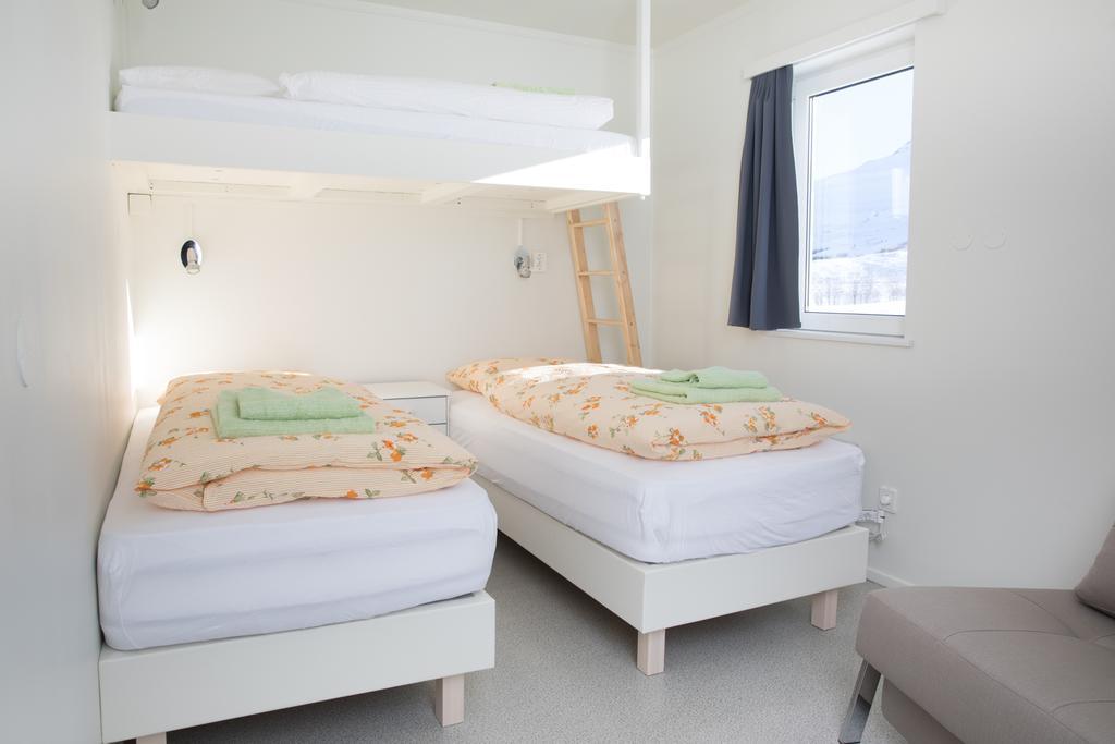 Guesthouse Baegisa Akureyri Zewnętrze zdjęcie