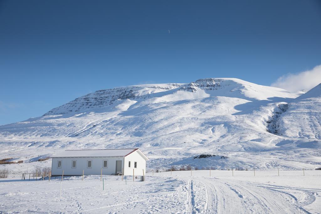 Guesthouse Baegisa Akureyri Zewnętrze zdjęcie
