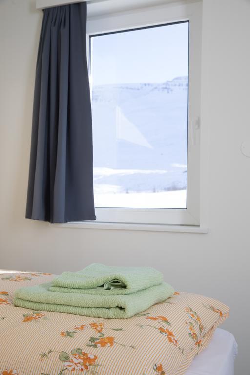Guesthouse Baegisa Akureyri Zewnętrze zdjęcie